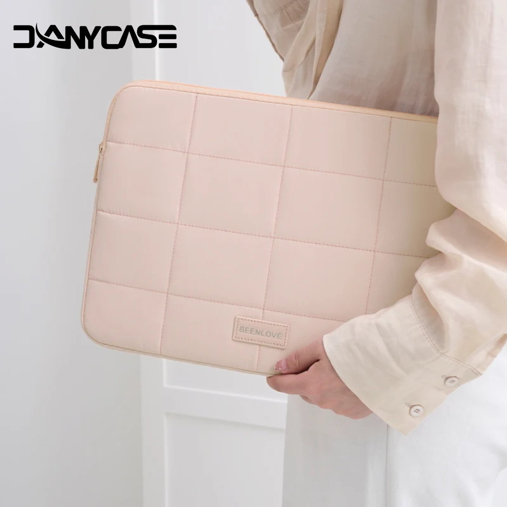 Pokrowiec na laptopa 14-15,6 c – Laptop Accessories Travel Case recenzja i cena